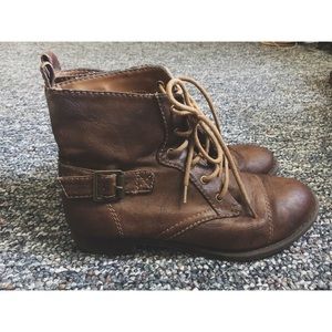 Nollie Brown Boots 👢